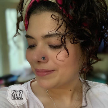 Classic Black Nose Pin